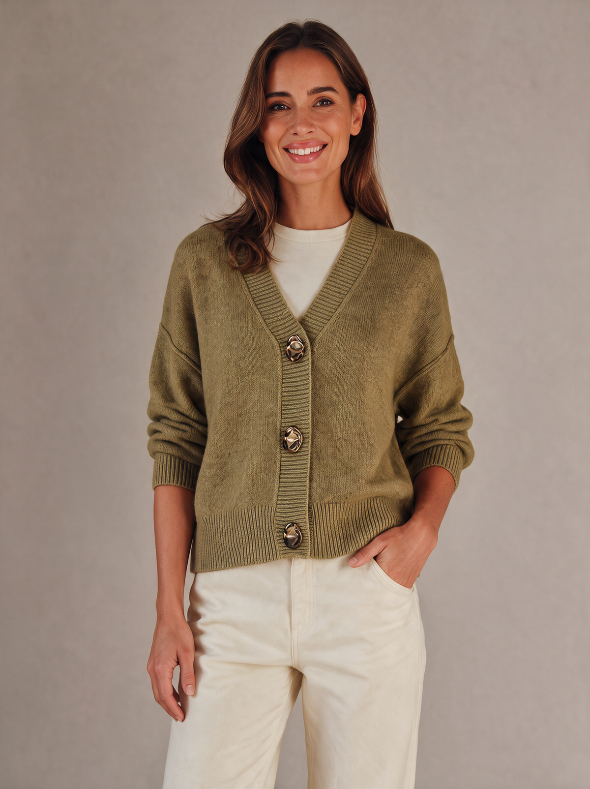 Vest Noor met gouden knopen in khaki