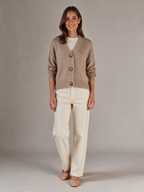 Vest Noor in beige, volledige look