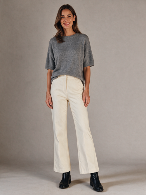 Flared broek Jill in crème