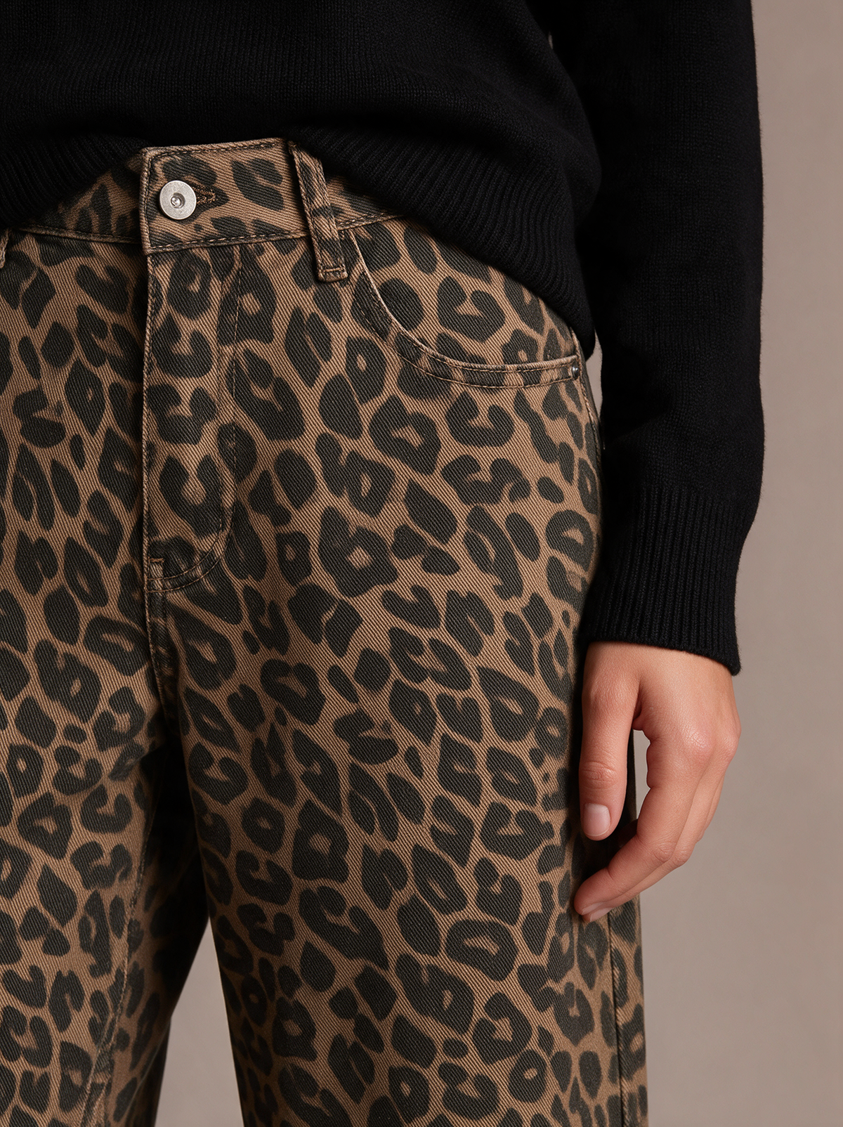 Luipaardjeans Femke detail